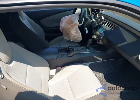 2010 Chevrolet Camaro 1Ls from USA, damaged, VIN 2G1FA1EV5A9141003